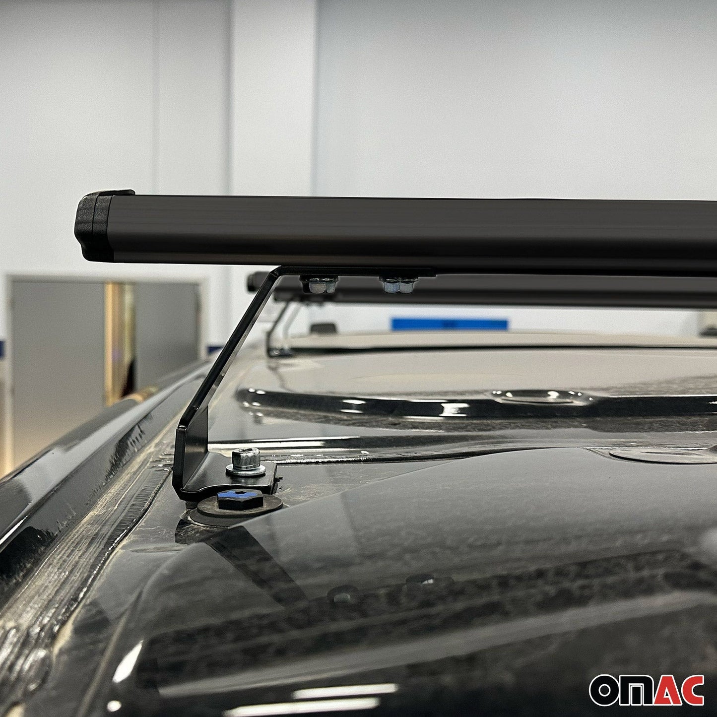 Dachträger Grundtäger für VW Transporter T7 2024-2025 75kg Alu Schwarz 3 tlg OMAC DE