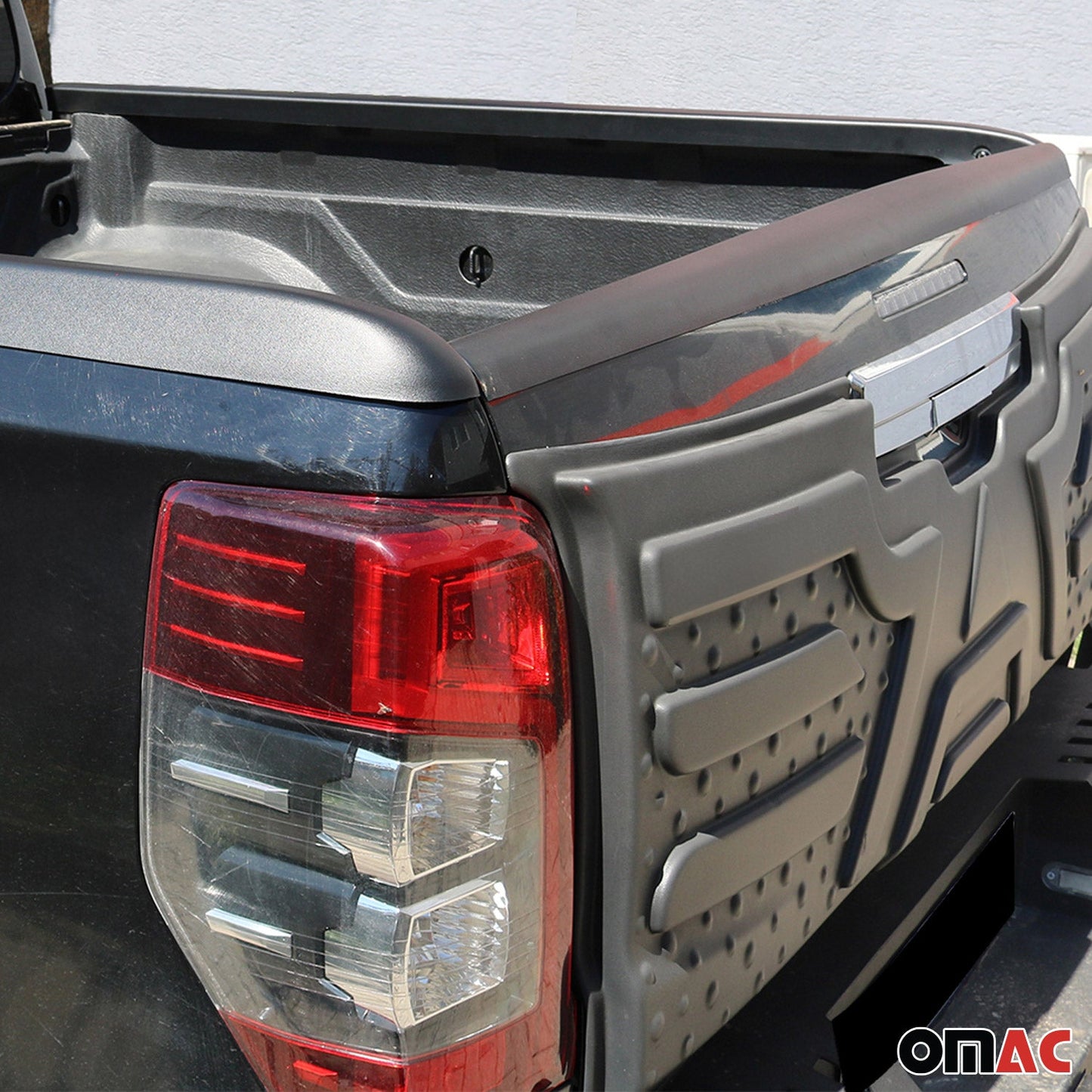 Heckklappenschutz Schutzleiste für Mitsubishi L200 2019-2025 ABS Schwarz OMAC DE
