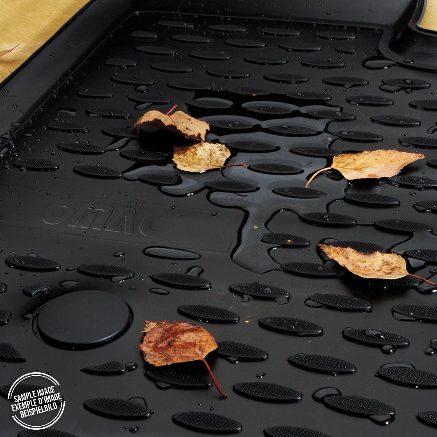 OMAC Fußmatten Gummimatten für Nissan Pathfinder 2005-2010 Automatten Schwarz 4x OMAC DE