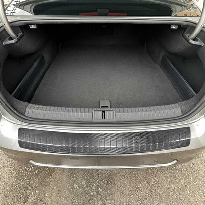 Ladekantenschutz für VW Passat B7 2010-2014 Echt Karbon Schwarz 1 tlg OMAC DE