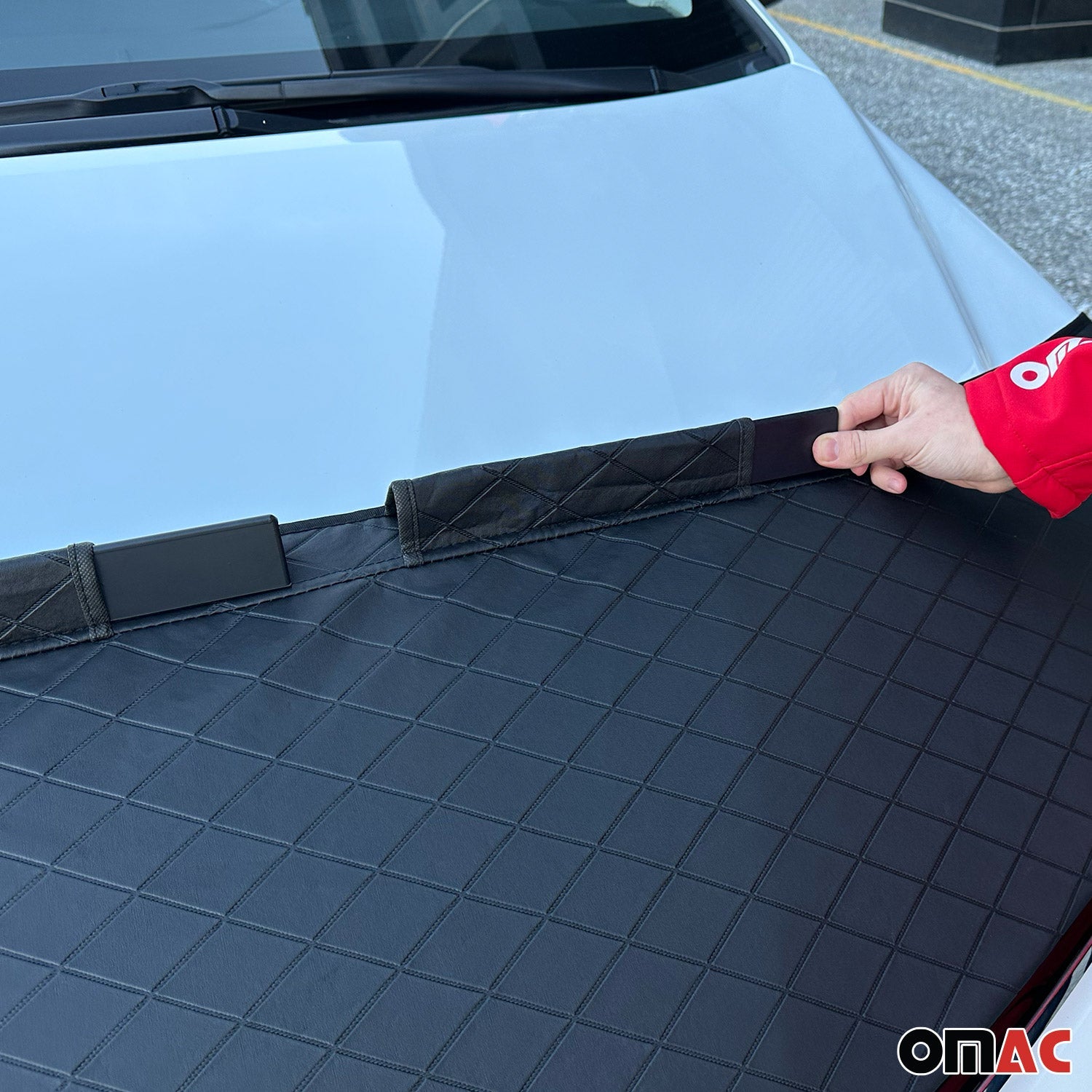 Bonnet Bra Haubenbra Steinschlagschutz für Ford Ranger II 2007-2009 Halb Schwarz OMAC DE