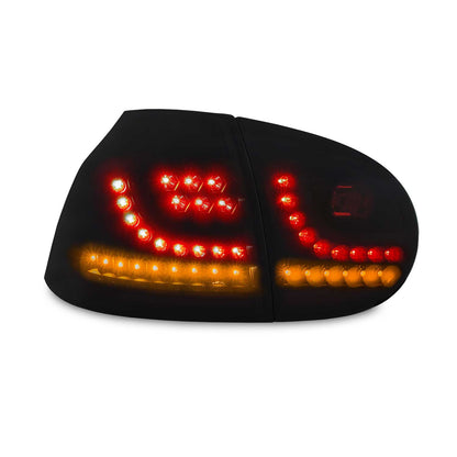 JOM LED Rückleuchten für VW Golf MK5 2003-2008 mit Dynamik-Blinker schwarz 4tlg OMAC DE