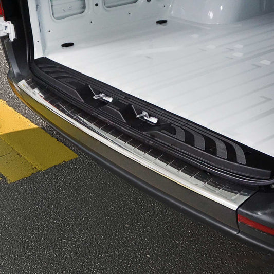 Ladekantenschutz für Mercedes Sprinter 907 910 2018-2023 Edelstahl Glanz 1x OMAC DE
